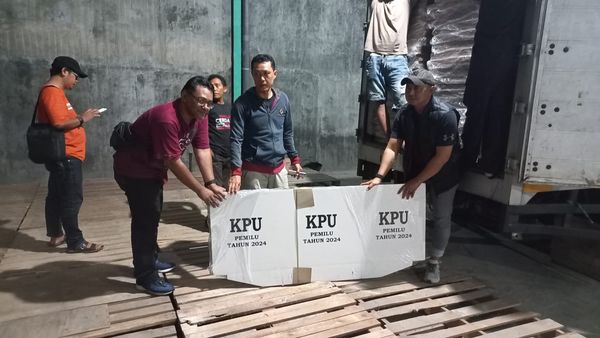 Penerimaan Logistik Pemilu 2024 Taham Pertama