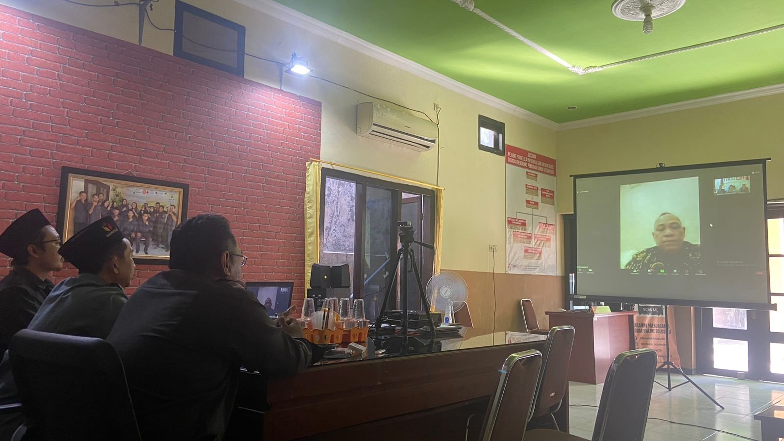 Rapat Koordinasi Persiapan Verifikasi Administirasi dan Faktual Tingkat Provinsi dan Kabupaten/Kota serta Potensi Pelanggarannya