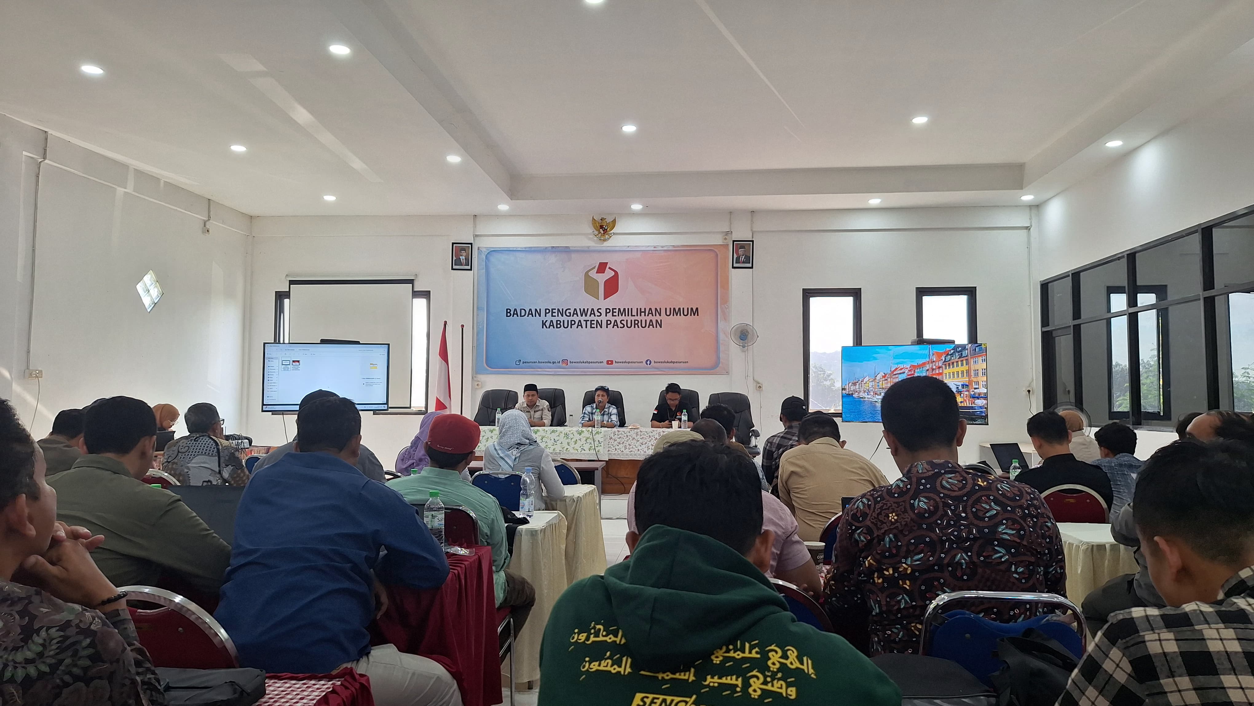 Rapat Koordinasi Laporan Hasil Pengawasan