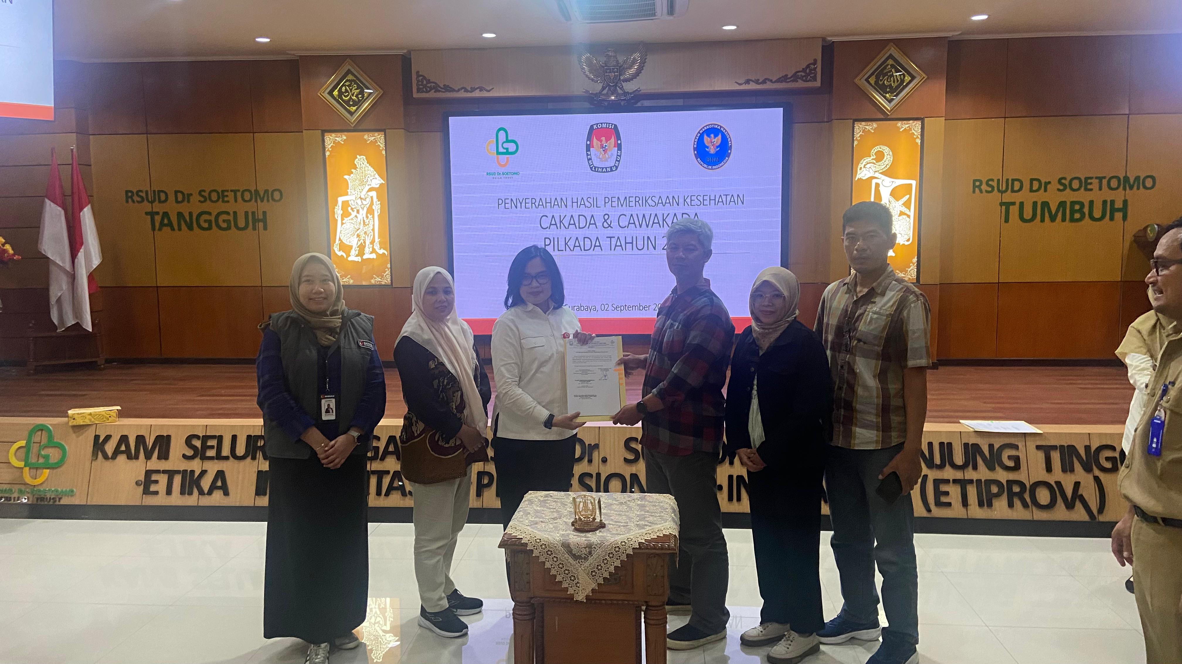 Penerimaan Hasil Pemeriksaan Kesehatan Bapaslon Walikota dan Wakil Walikota Kediri