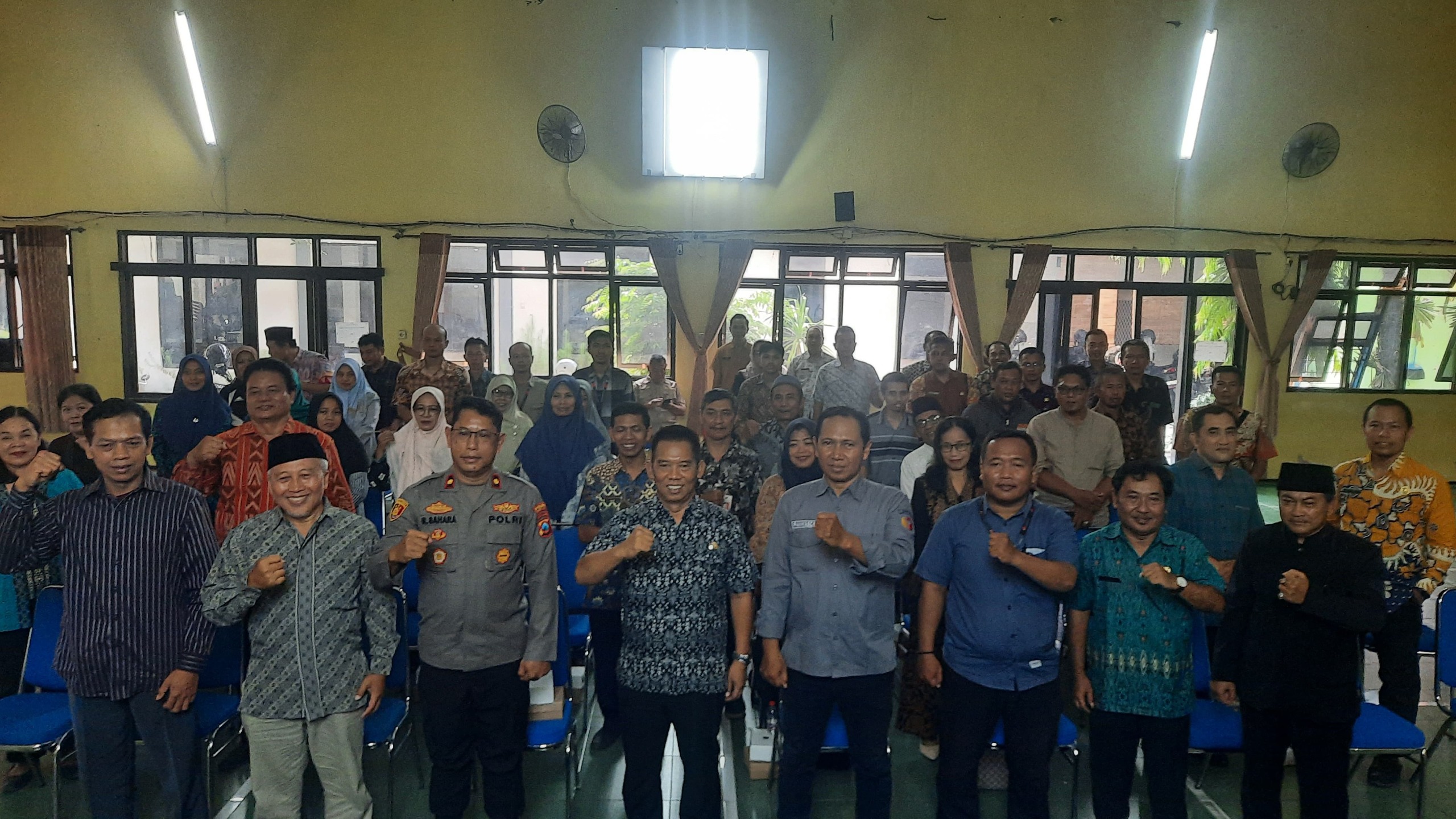 Sosialisasi Cegah Politisasi Sara Dan Politik Uang Dalam Pemilihan Kepala Daerah Tahun 2024