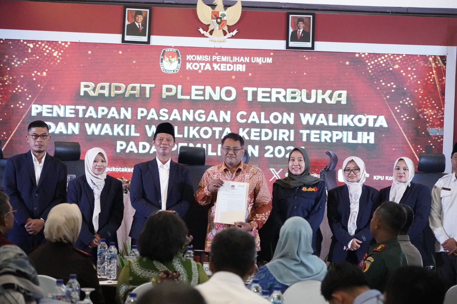 Rapat Pleno Terbuka Penetapan Pasangan Calon Terpilih Pemilihan Walikota dan Wakil Walikota Kediri Tahun 2024