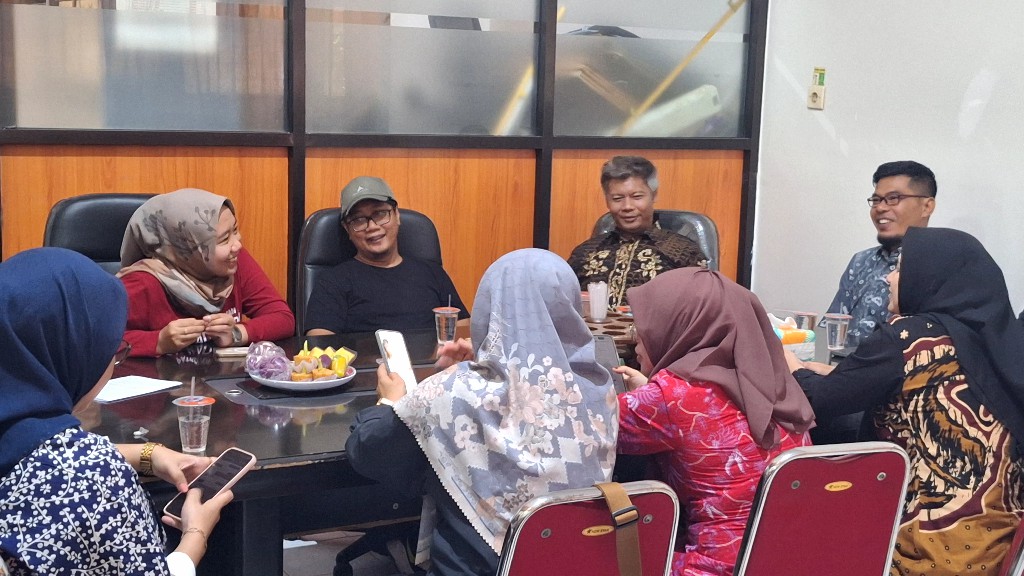 Bawaslu Kota Kediri dan KPU Kota Kediri Gelar Koordinasi Lintas Divisi