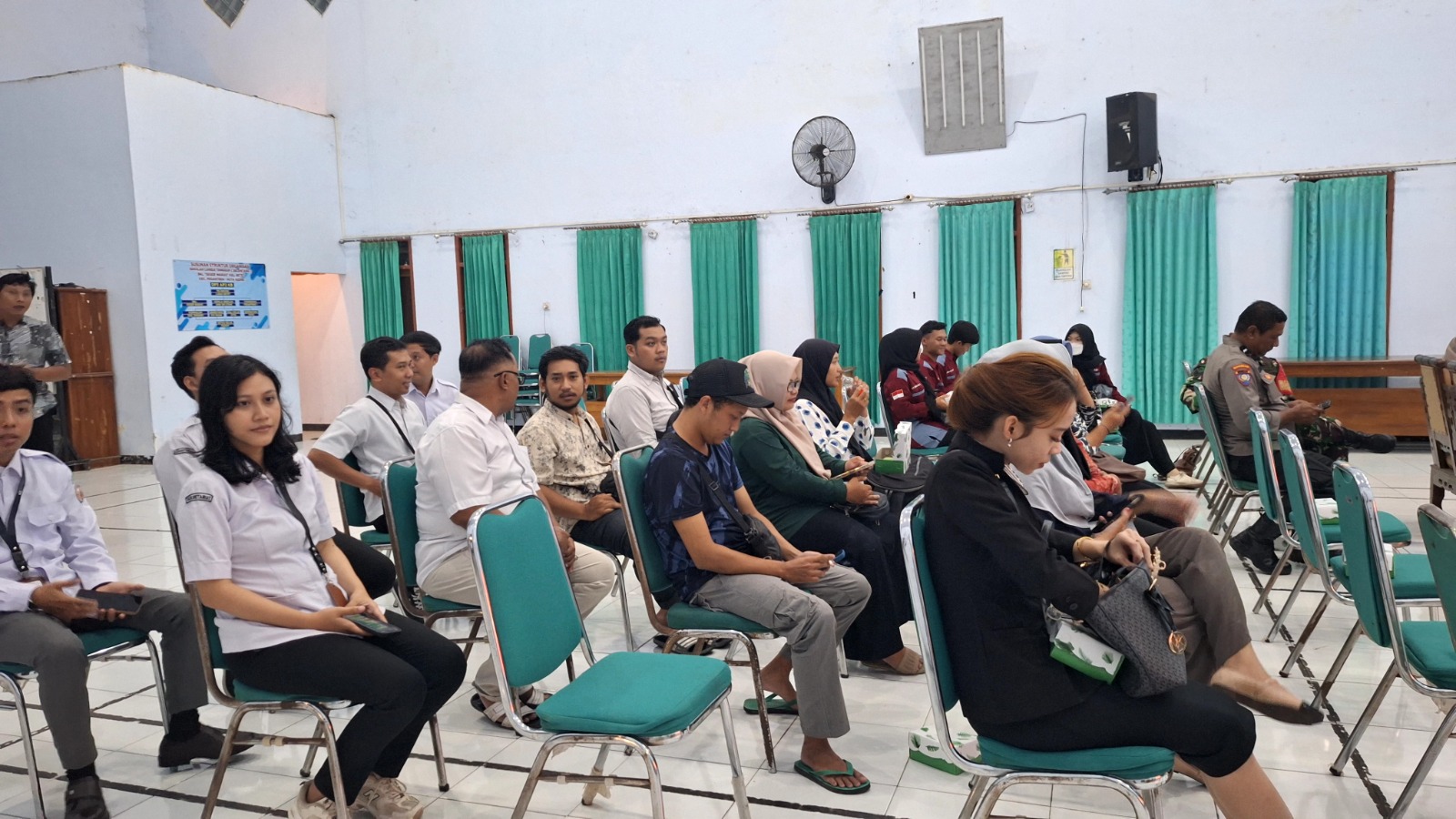 Phoeby Nabilla Bimtek kelurahan Betet 06 Mei 2026