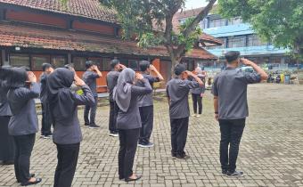 Pelaksanaan Apel 5 Januari 2025